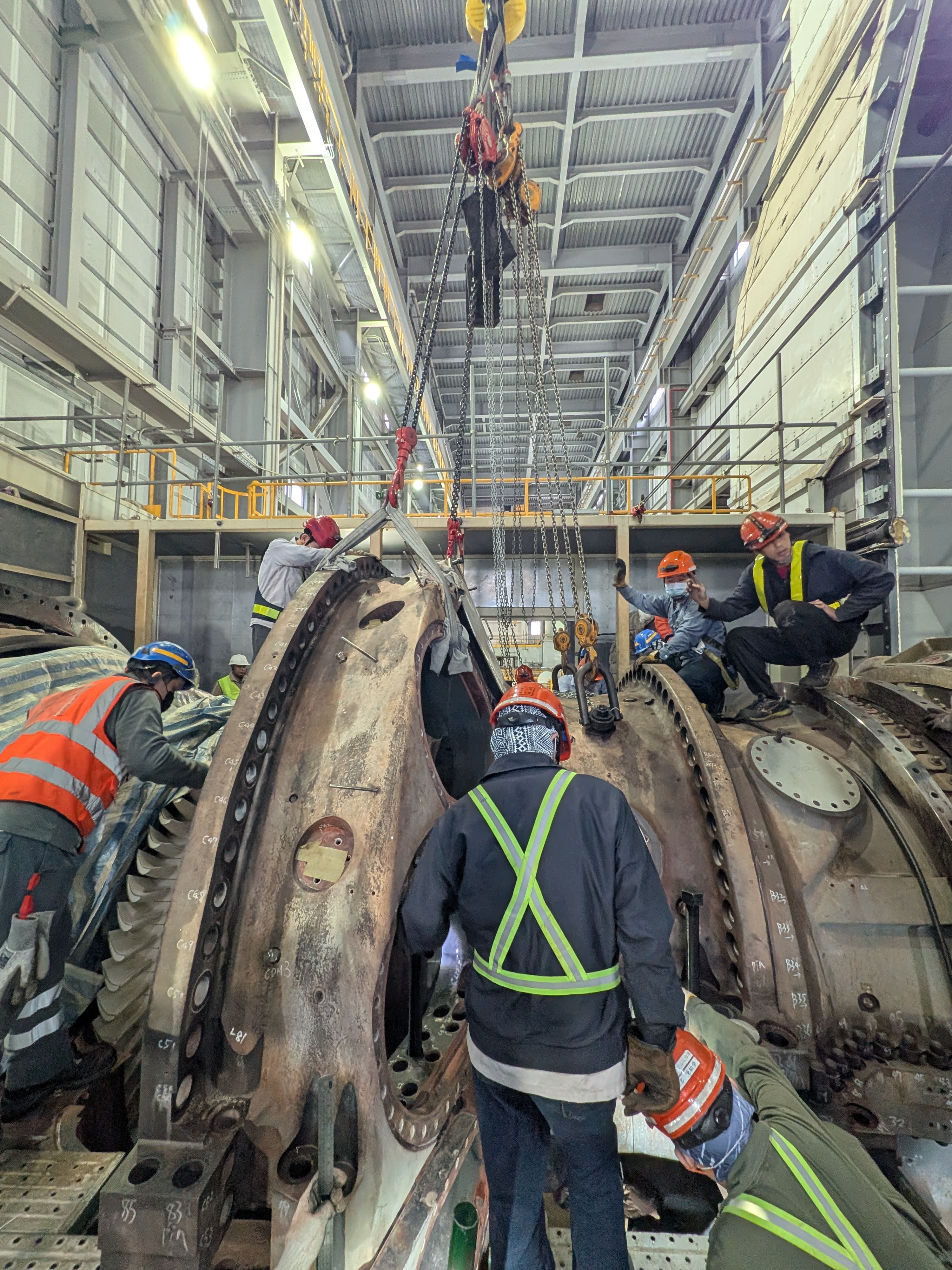 大潭電廠燃氣8號機自2024年運轉後首次進行開蓋檢查工作，展開為期超過3個月的保固大修。