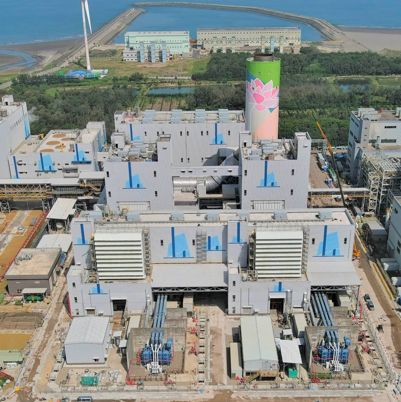 Large gas-fired units scheduled to come online this year include Datan Unit 7, Hsinta New Units 1 and 2, and Taichung New Unit 1, adding a total installed capacity of 4.8 GW. Pictured: Datan Unit 7.