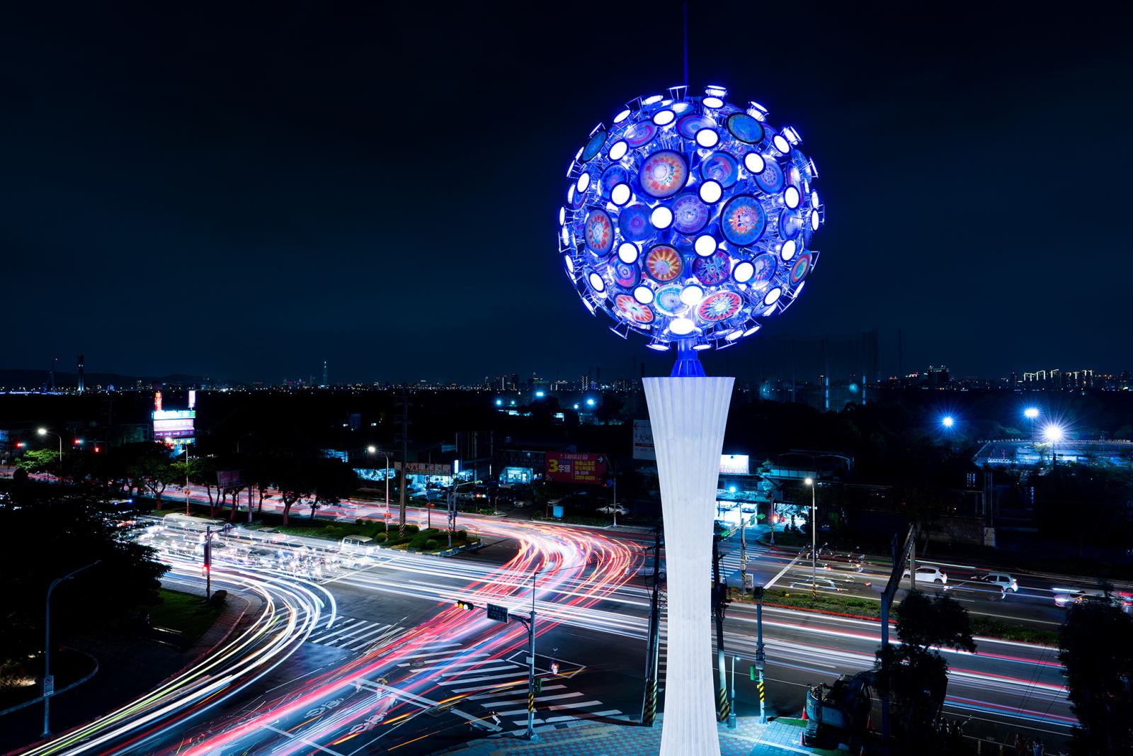 Light up the New Landmark of Guandu！ 《Saint Power》Lights up TPC’s Substation to be Another Facebook Check-in Hotspot before Lantern Festival